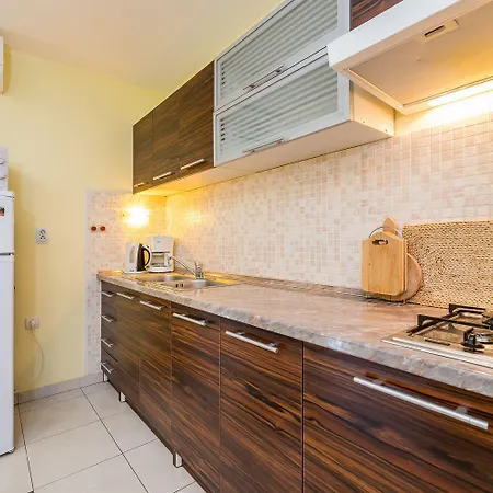 Apartmán Moderne Mit Grosser Terrasse Und Garten *